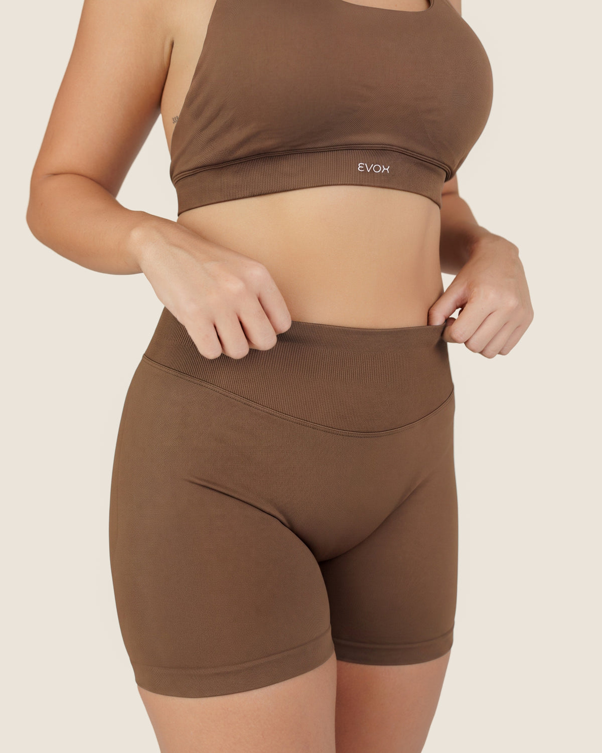 Short de Sport Femme Taille Haute Sculptant EVOX — ÉDITION 02